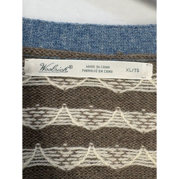 Woolrich Button Front Cardigan Sweater Womens Knit Wool Brown White Snowflake XL - Picture 4 of 6